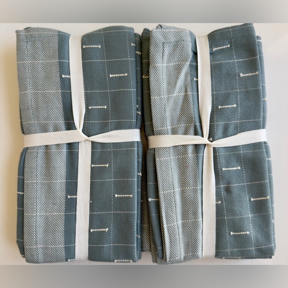 West Elm Set of 2 Delicate Grid 100% Cotton Napkin Sets Mist Blue NWT Retail $96 - Picture 5 of 5